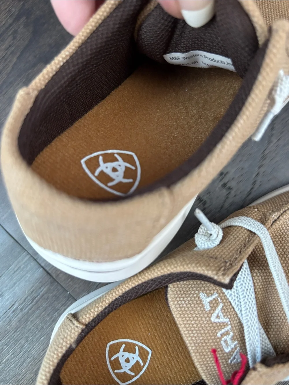 Ariat Lil Stompers WSHD Canvas,foam sole,fabric upper,mesh lined,slip on